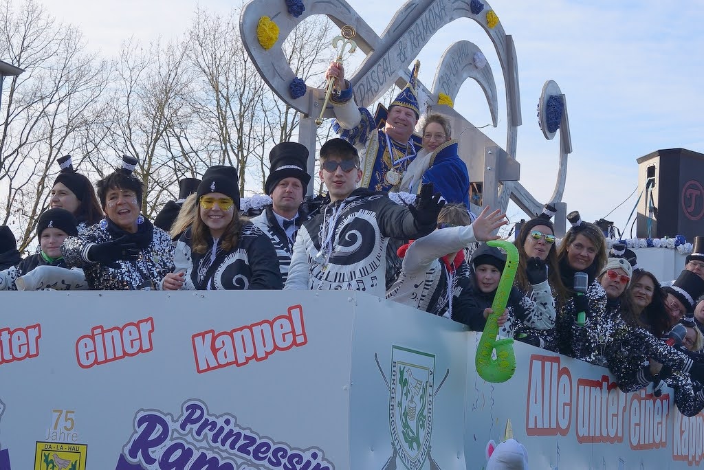 Online-Fotoalbum: Kinderkarnevalsumzug